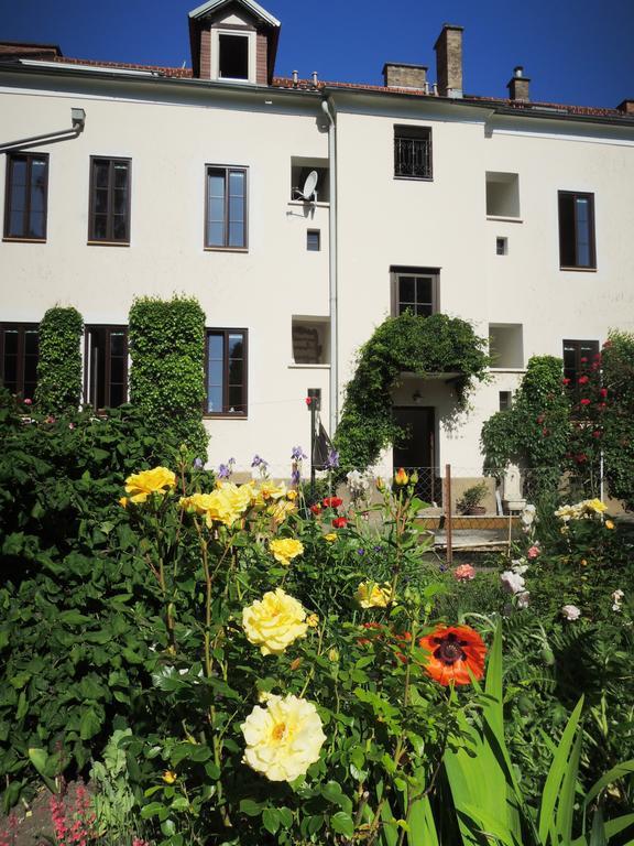 Das alte Zinshaus Knittelfeld Exterior foto